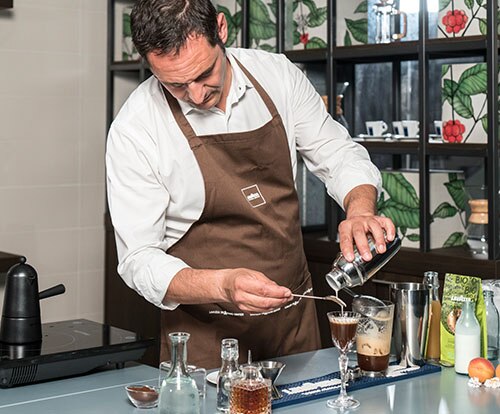 Lavazza--magazine--coffee-pairing--oltre-la-forma--fanella--box--sx--03