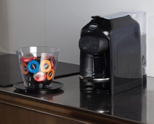 Idola – A Modo Mio Coffee Machine | Lavazza