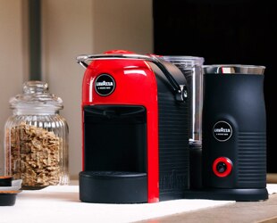 Jolie Milk Coffee Machine And Milk Frother Lavazza