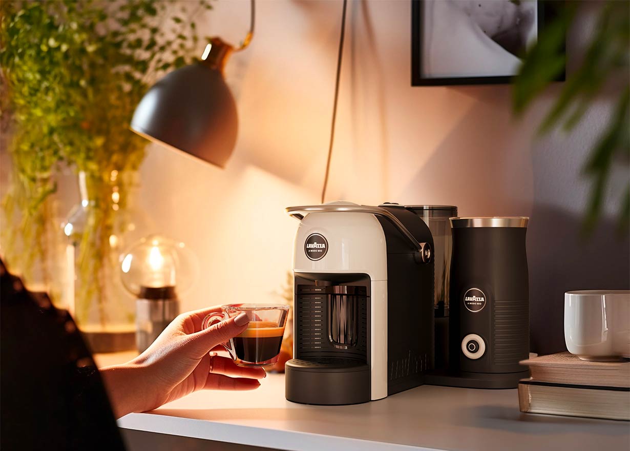 Lavazza Lavazza a modo mio jolie evo bianca 216 capsule qualità rossa - Ferramenta Vanoli Shop Online